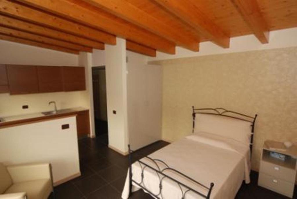Residence & Suites Solaf Bonate di Sopra Pokoj fotografie